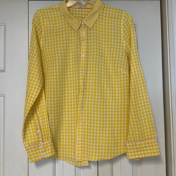 Crown & Ivy button front long sleeve women’s shirt. Yellow Size medium - Picture 1 of 8